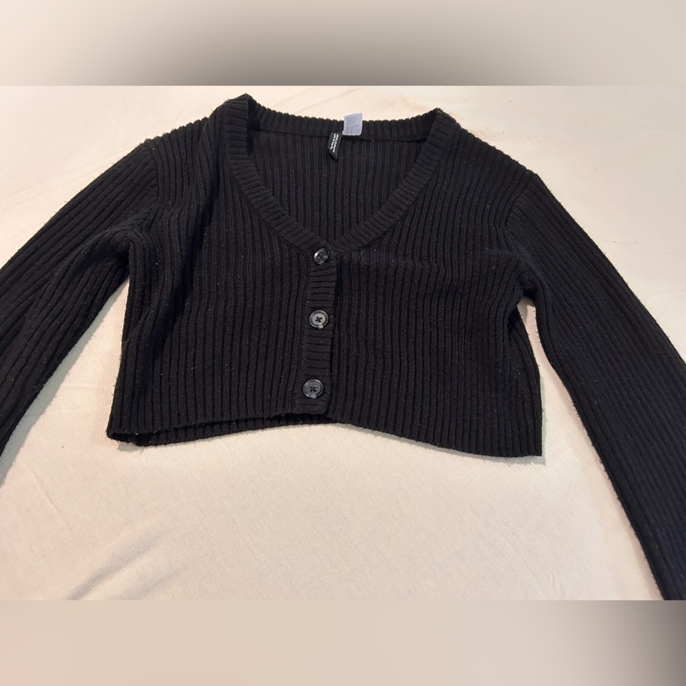 H&M Black Cropped Ribbed Cardigan